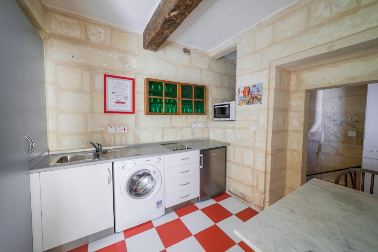 Ferienwohnung Pcg- Piccola Casa Di Citta Valletta Exterior foto